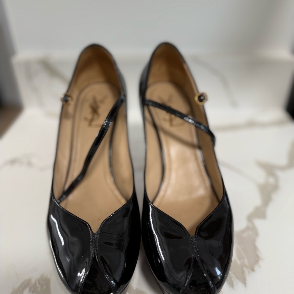 Black Patent Leather Women's Shoes